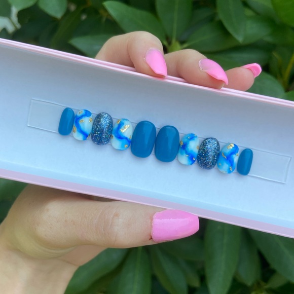 “Blue Smoke🌿” - Press On Nails - Picture 3 of 7